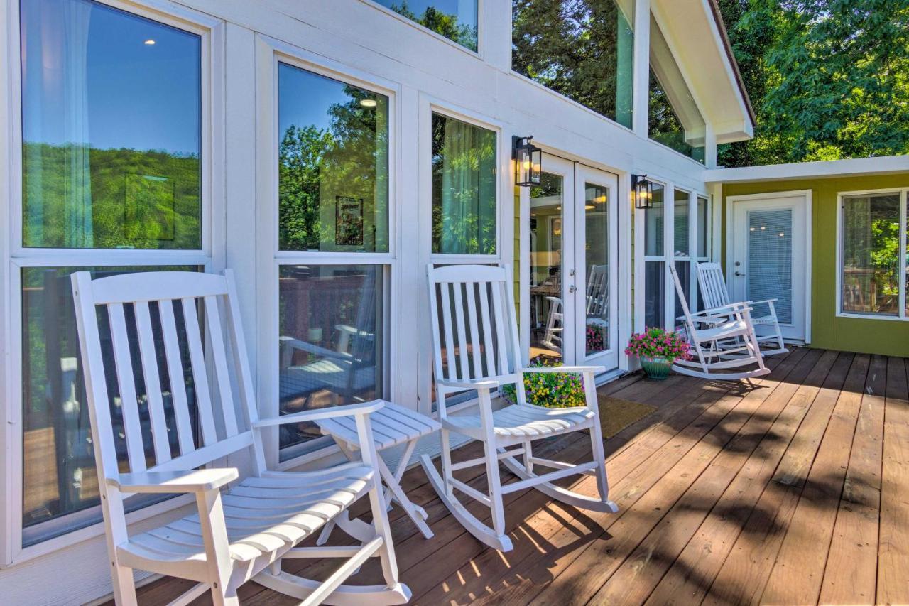 Unique Chimney Rock Cottage With Breathtaking Views Lake Lure Exterior photo
