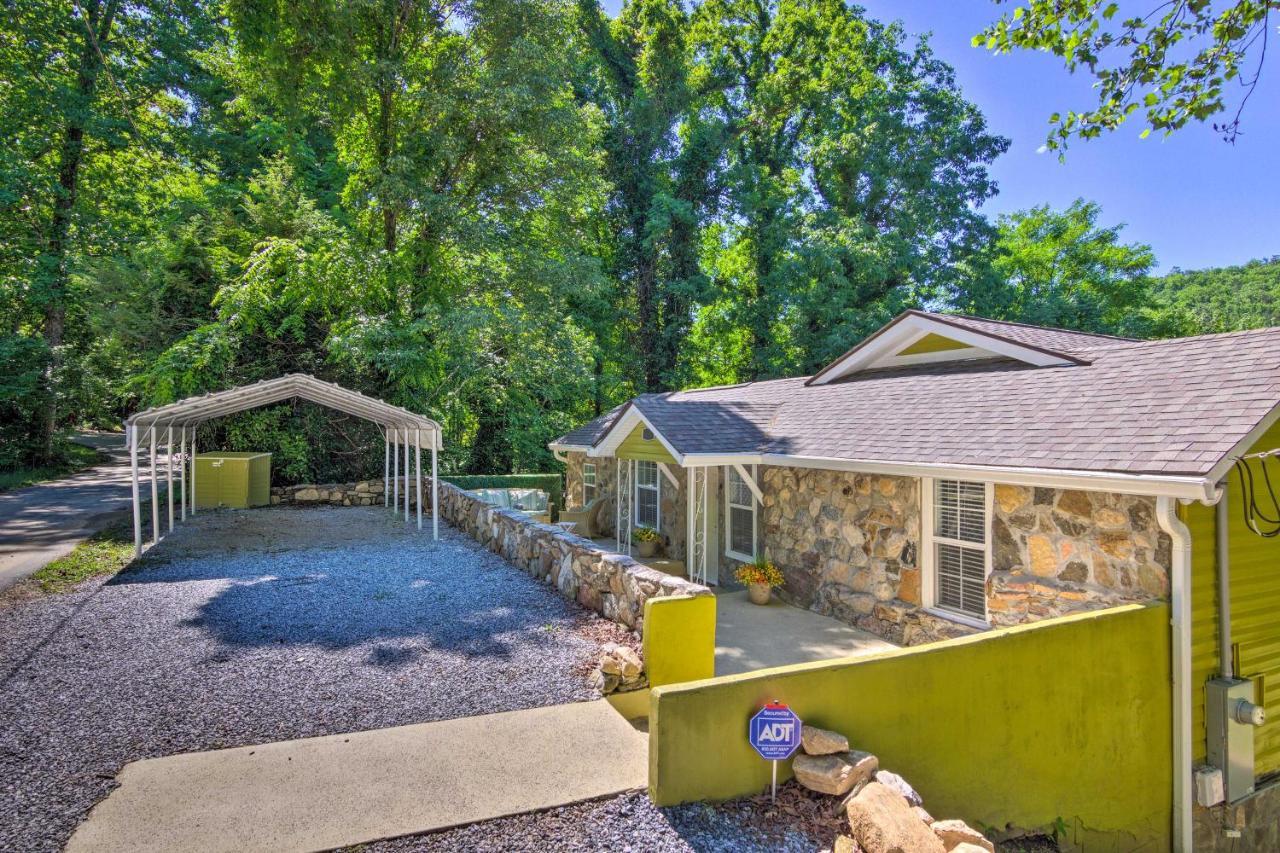 Unique Chimney Rock Cottage With Breathtaking Views Lake Lure Exterior photo